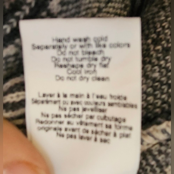 Vintage Chiaramente Large Wool Blend Checkered Wide Leather Buckle Cardigan - Picture 7 of 9